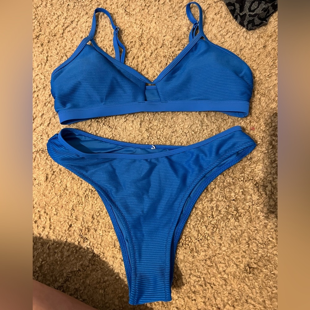 Blue CUPSHE bikini